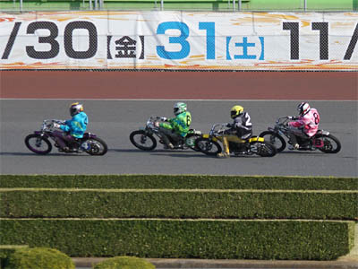 SG日本選手権オートレース３日目第９レース１周目のバックストレート