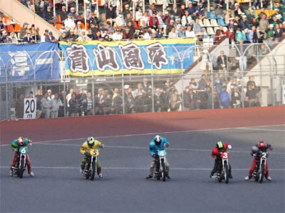 SG日本選手権オートレース３日目第10レース最終予選のスタートダッシュ