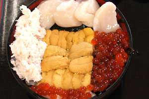 生うに三色丼 樺太食堂 稚内
