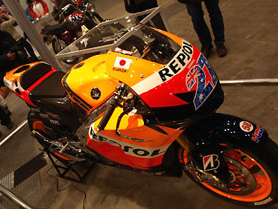 RC212V 2011 MotoGPチャンピオン車