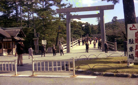伊勢神宮