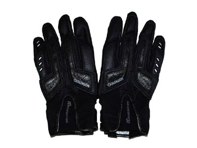 gloves made by GOLDWIN