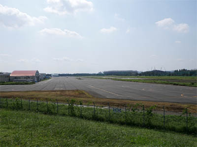 調布飛行場の北側に位置する撮影ポイント