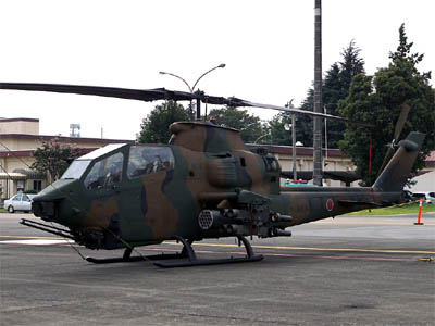 陸上自衛隊のAH-1S COBRA