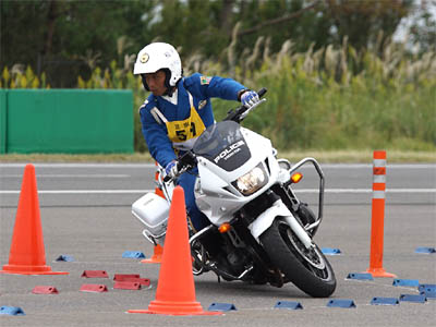 2015年全国白バイ安全運転競技大会の白バイバランス走行操縦競技、福井県代表 田中博隊員