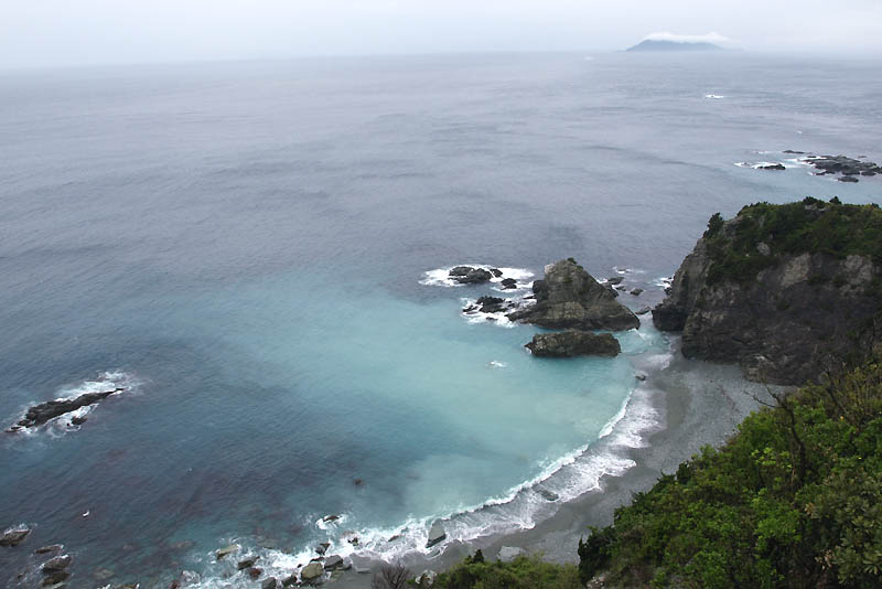 四国最西端「佐田岬」から見た雨上がりの綺麗な海