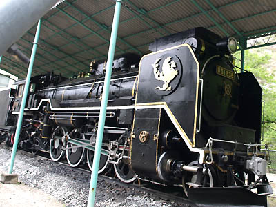 伯備線でお召し列車が走ったときの牽引機である蒸気機関車、D51-838号機