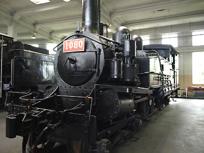 梅小路蒸気機関車館に展示されている6200形1080号機