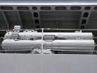 68式三連装短魚雷発射管