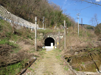 旧篠ノ井線白坂トンネル