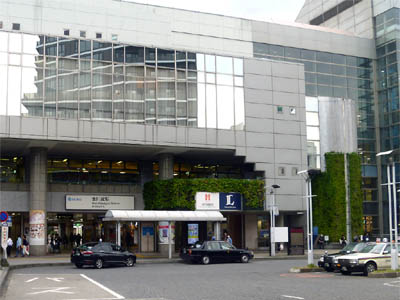 西武新宿線 本川越駅の東口タクシープール