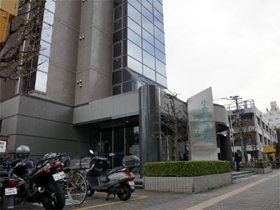 小金井市役所第二庁舎の建物外観
