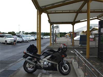 磐越自動車道の阿武隈高原サービスエリアのバイク駐車場