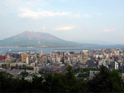 城山展望台から見た鹿児島市街地と桜島