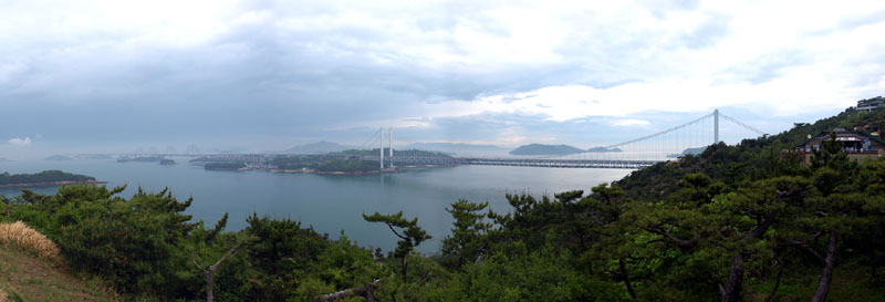 鷲羽山第二展望台から見た綺麗な瀬戸大橋の全景