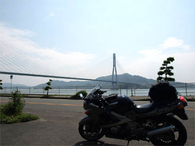 生口島から見た西瀬戸自動車道（瀬戸内しまなみ海道）の多々羅大橋（生口島～大三島）