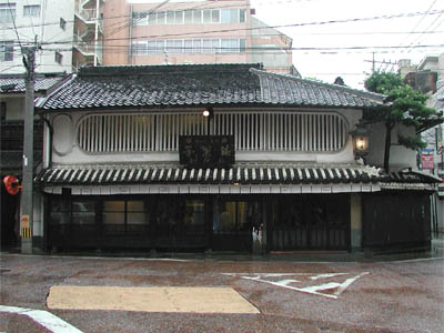 カステラで有名な長崎の銘菓「福砂屋」の本店