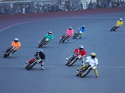 第47回SG日本選手権オートレースの最終日第10レースの特別一般Ａ戦のゴールシーン