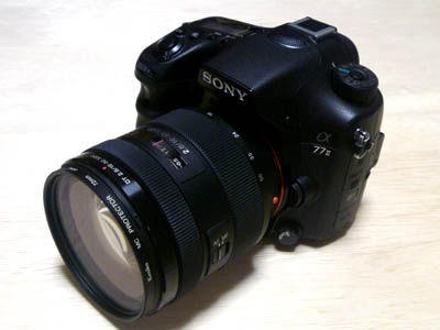 SONY製のデジカメ「α77Ⅱ」