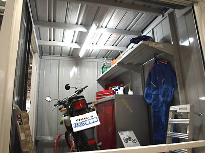 イナバ物置　バイク保管庫