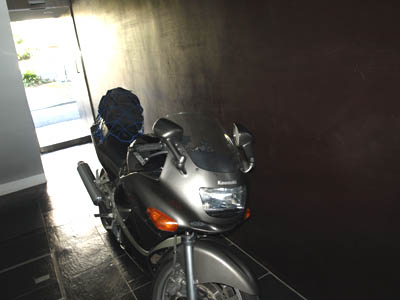 Rental apartment with parking for indoor motorcycles