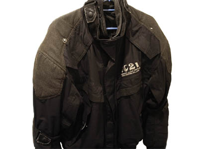 CORIN Motors, três jaquetas de motocicleta para têxteis