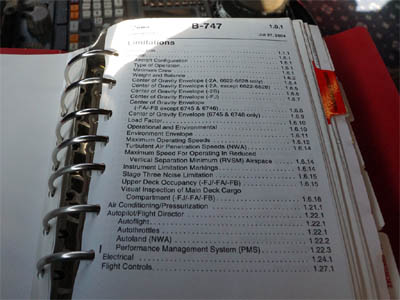 Boeing747のAOM(Aircraft Operating Manual)