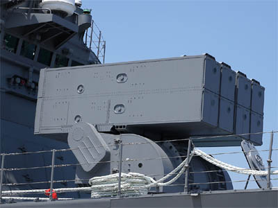 護衛艦「あさぎり」に搭載されている「74式8連装アスロック（対潜ミサイル）」