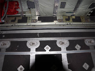 輸送機MC-130JコマンドIIの格納庫の床