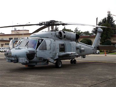アメリカ海軍 第七艦隊 第51洋上攻撃ヘリコプター飛行隊(HSM-51 Warlords)所属のSH-60 Seahawk