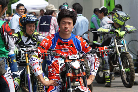 小川毅士(Tsuyoshi Ogawa)