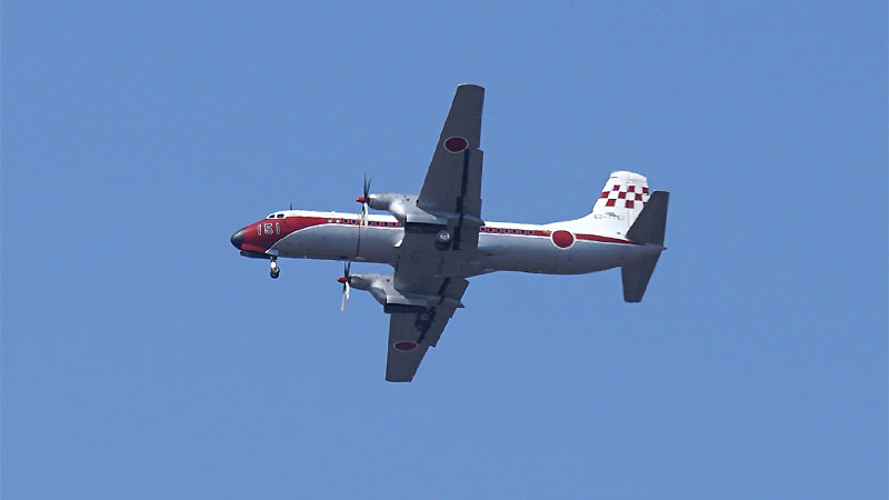 航空自衛隊入間基地所属の飛行点検機 YS-11FC(52-1151)のラストフライト