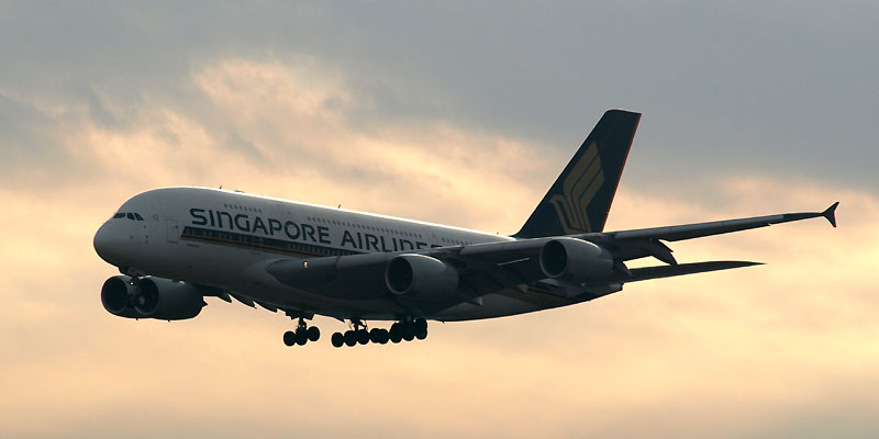 シンガポール航空(Singapore Airline)、9V-SKE Airbus A380-800、シンガポール発 成田行 SQ638
