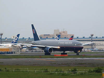 ユナイテッド 777-200ER